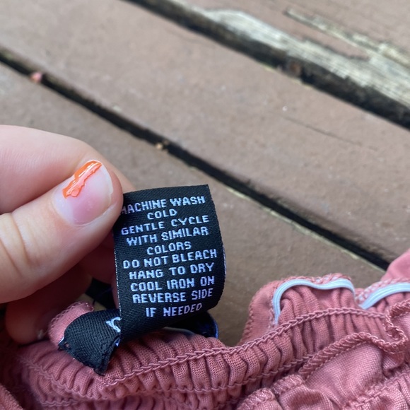 Rue 21 crop top! Size M VGUC - Picture 3 of 4